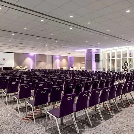 Hotel Marriott Rive Gauche & Conference Center