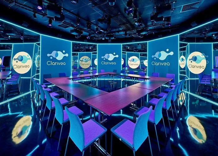Hotel Marriott Rive Gauche & Conference Center 4*