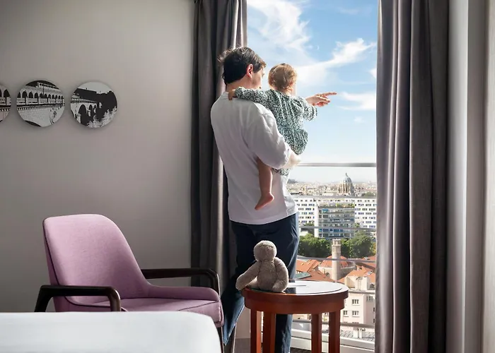 Marriott Rive Gauche & Conference Center Paris