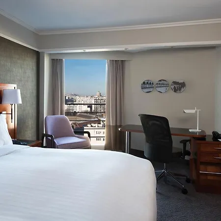 Marriott Rive Gauche & Conference Center Paris
