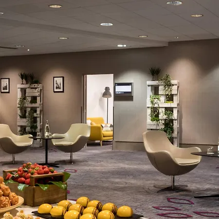 Marriott Rive Gauche & Conference Center