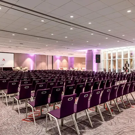 Marriott Rive Gauche & Conference Center Hotel