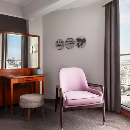 Marriott Rive Gauche & Conference Center