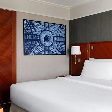 Marriott Rive Gauche & Conference Center 4*