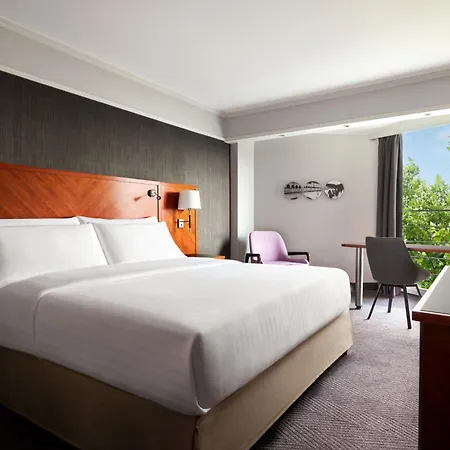 Hotel Marriott Rive Gauche & Conference Center Paris