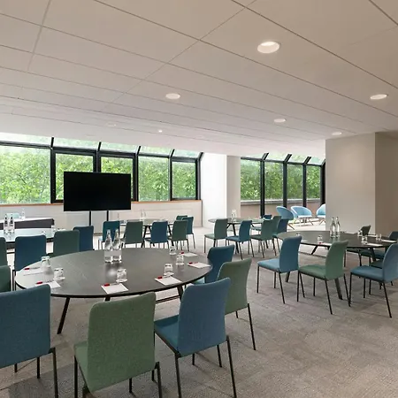 Marriott Rive Gauche & Conference Center Hotel 4*