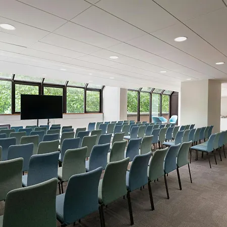 Marriott Rive Gauche & Conference Center Hotel 4*