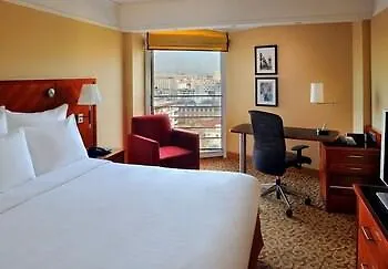Hotel Marriott Rive Gauche & Conference Center Paris