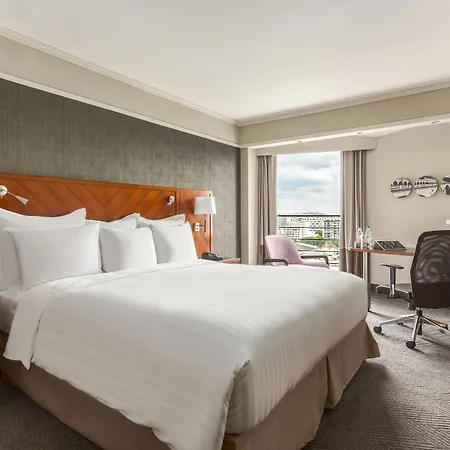 Marriott Rive Gauche & Conference Center Hotel Paris