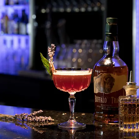 Hotel Marriott Rive Gauche & Conference Center 4*