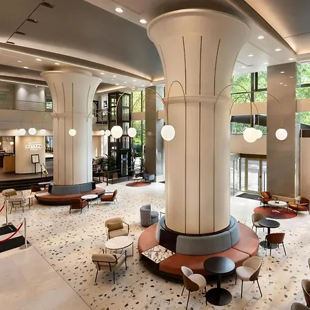 Marriott Rive Gauche & Conference Center Hotel Paris