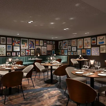 Marriott Rive Gauche & Conference Center Paris