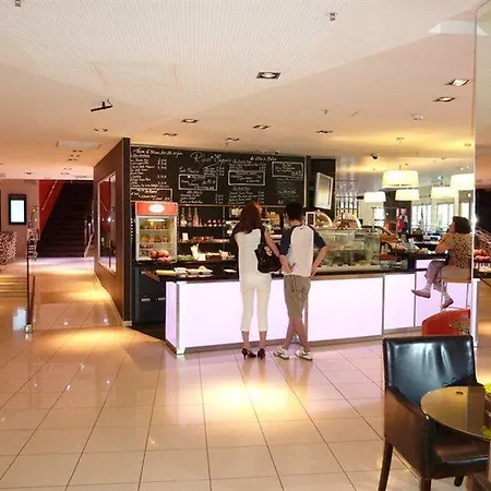 Marriott Rive Gauche & Conference Center Ξενοδοχείο
