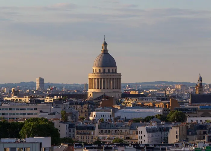 Marriott Rive Gauche & Conference Center 4* Paris