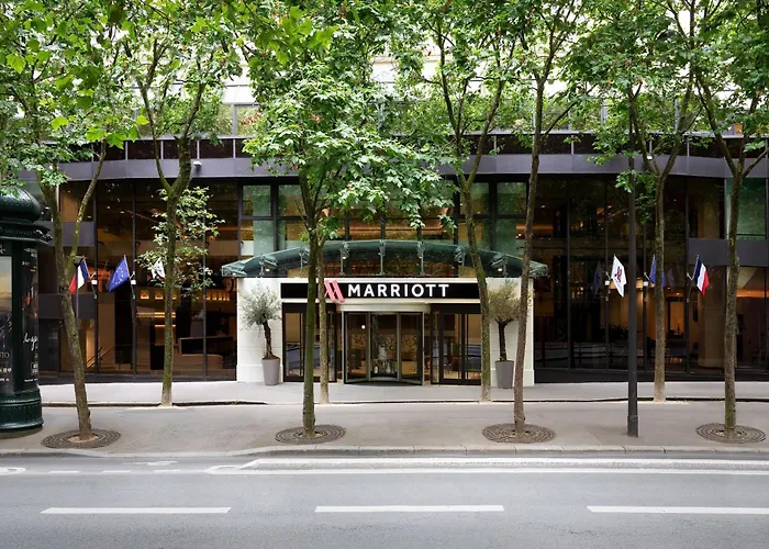 Marriott Rive Gauche & Conference Center 4* Paris