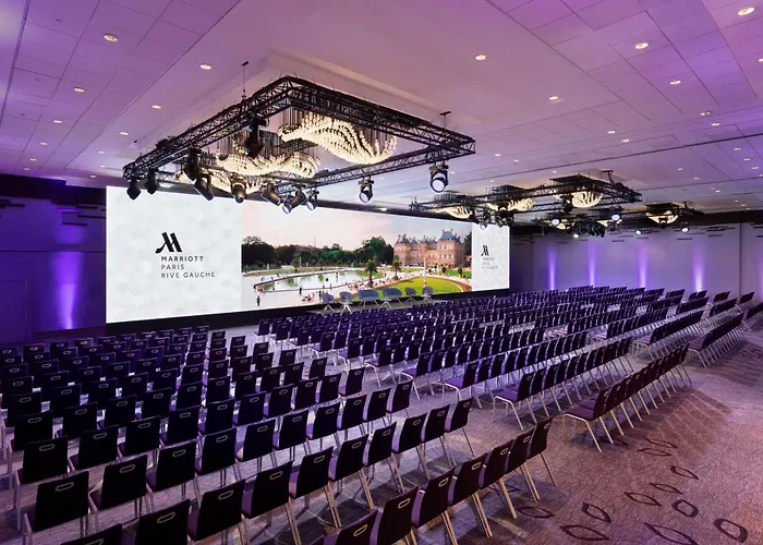 Hotel Marriott Rive Gauche & Conference Center 4*