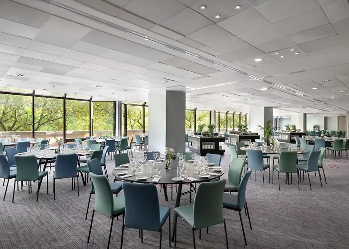 Hotel Marriott Rive Gauche & Conference Center Paris