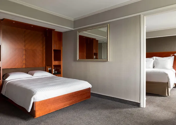 Marriott Rive Gauche & Conference Center Hotel