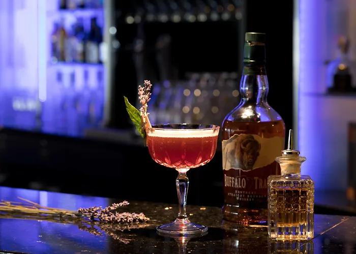 Hotel Marriott Rive Gauche & Conference Center 4*