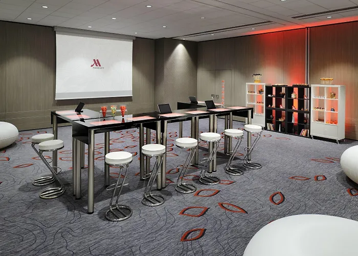Hotel Marriott Rive Gauche & Conference Center