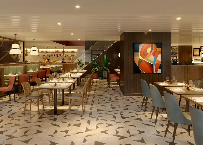 Marriott Rive Gauche & Conference Center Hotel 4*