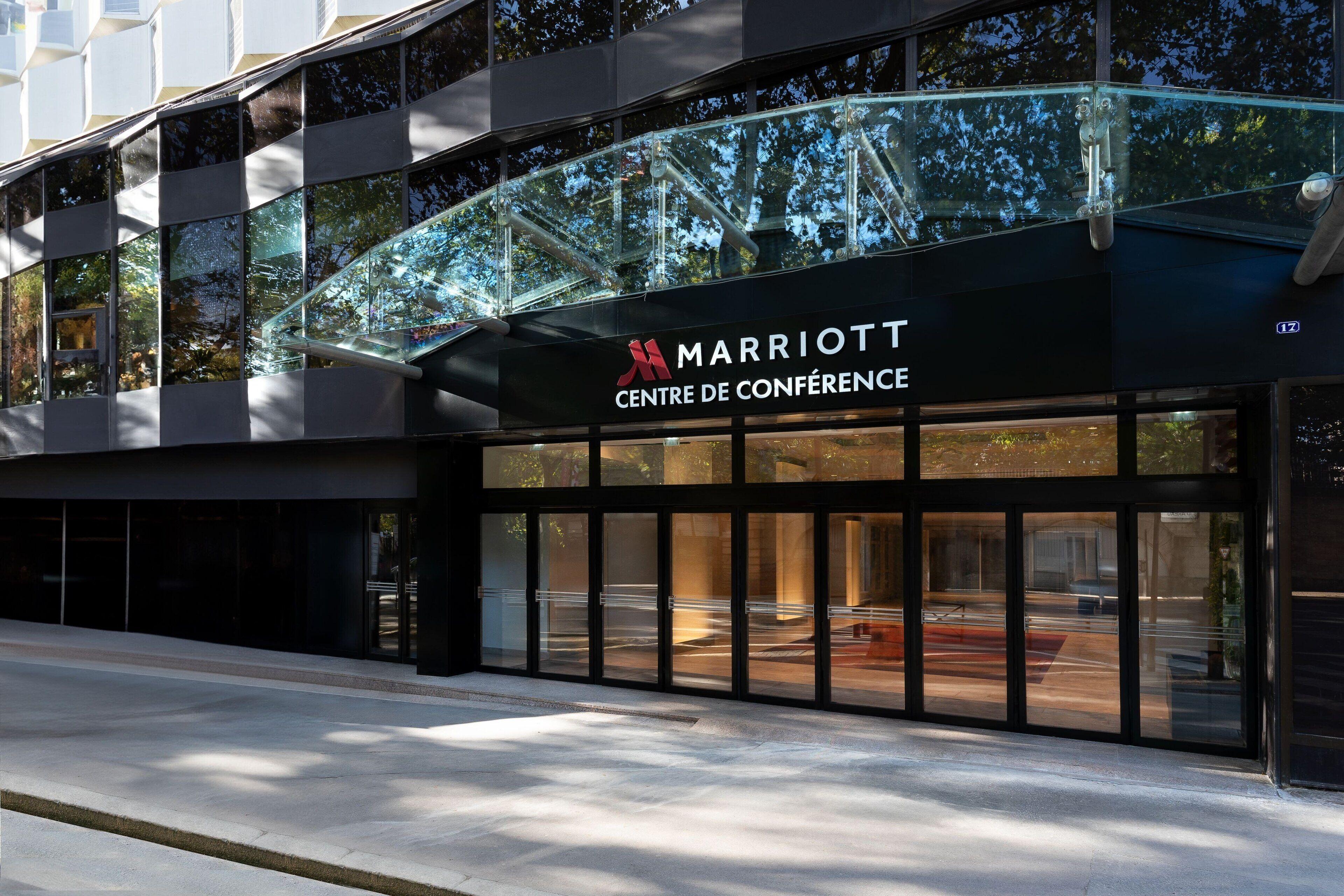 Hotel Marriott Rive Gauche Hotel & Conference Center Paris, France ...