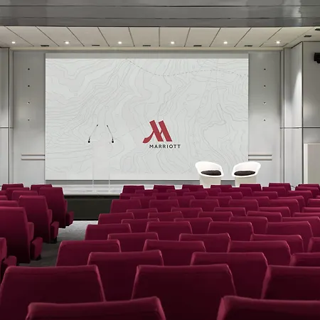 Отель Marriott Rive Gauche & Conference Center