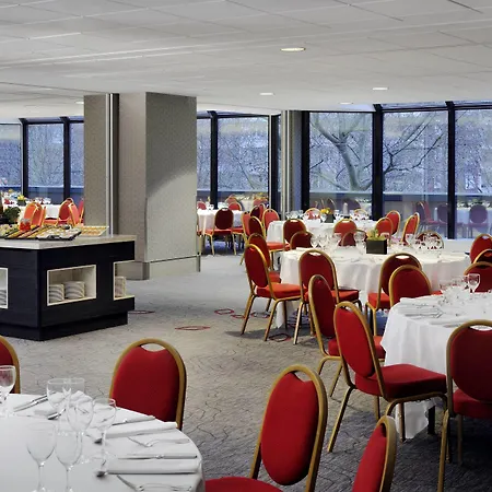 Marriott Rive Gauche & Conference Center Париж