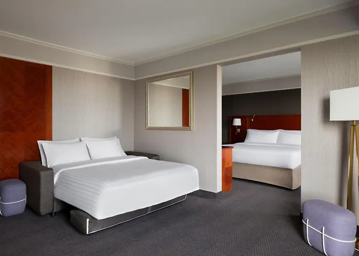 Marriott Rive Gauche & Conference Center 4*
