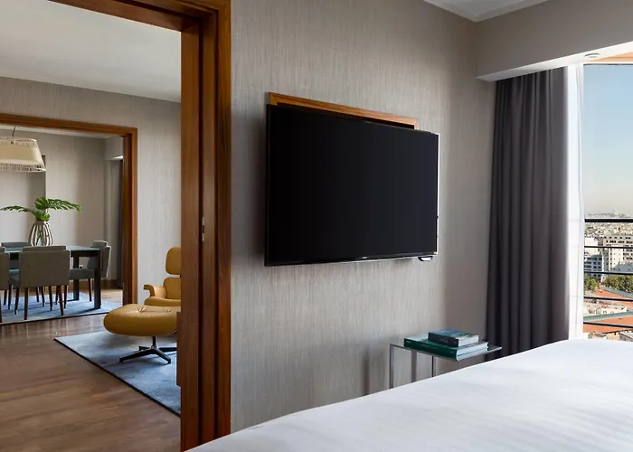 Szálloda Marriott Rive Gauche & Conference Center 4*